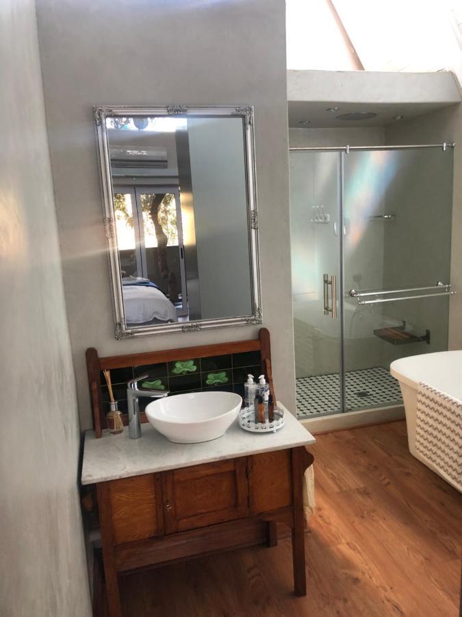 Bella Blue Guesthouse Блумфонтейн Экстерьер фото
