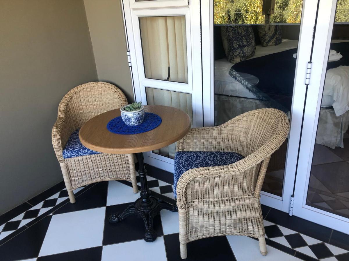 Bella Blue Guesthouse Блумфонтейн Экстерьер фото